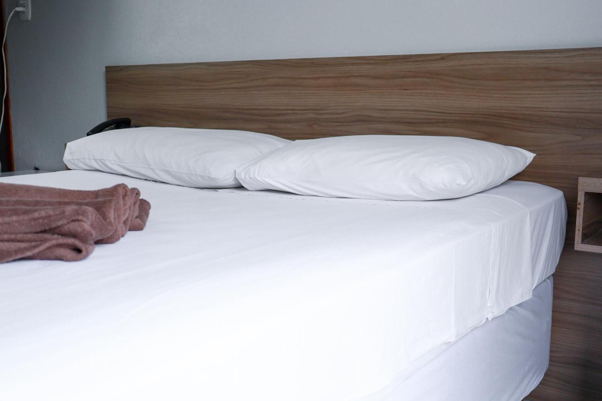 Hotel Renata Tubarão Dış mekan fotoğraf