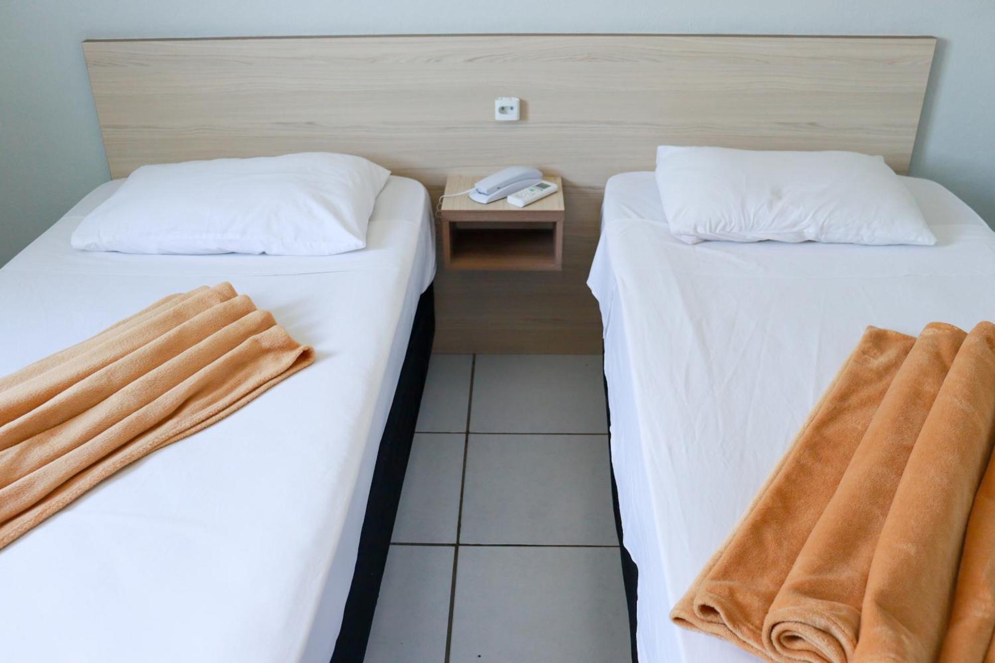 Hotel Renata Tubarão Dış mekan fotoğraf